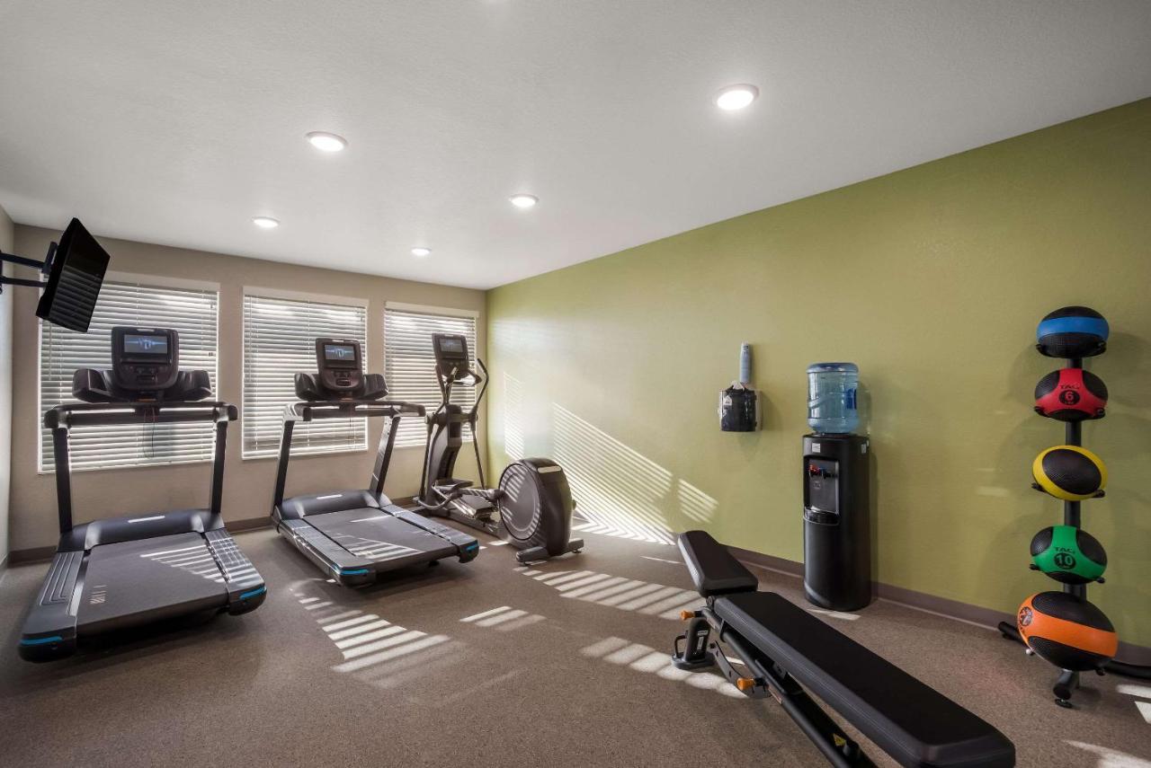 Woodspring Suites Milwaukee - Menomonee Falls Экстерьер фото